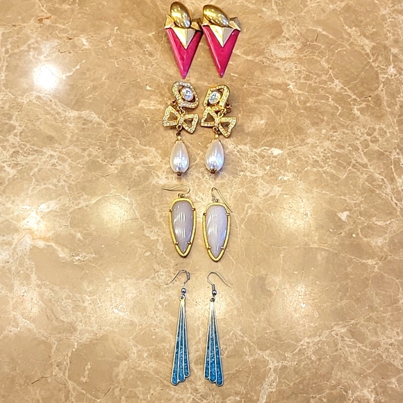 Set of 4 Pairs of Earrings - Picture 1 of 12